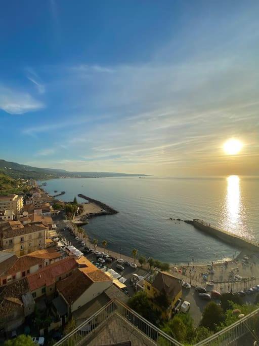 Casa Vacanze Al Civico 72 Πίτσο Εξωτερικό φωτογραφία