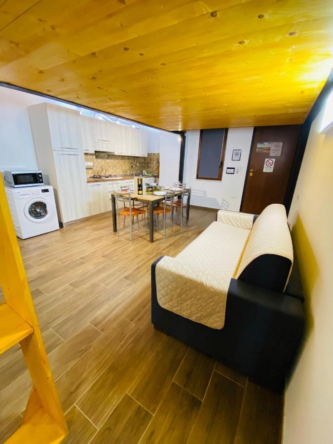 Casa Vacanze Al Civico 72 Πίτσο Εξωτερικό φωτογραφία